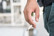 como quitar el olor a tabaco o cigarrillo de la ropa