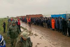 En medio de la búsqueda de Lian Flores, renunció la abogada de la familia del niño Foto: NA