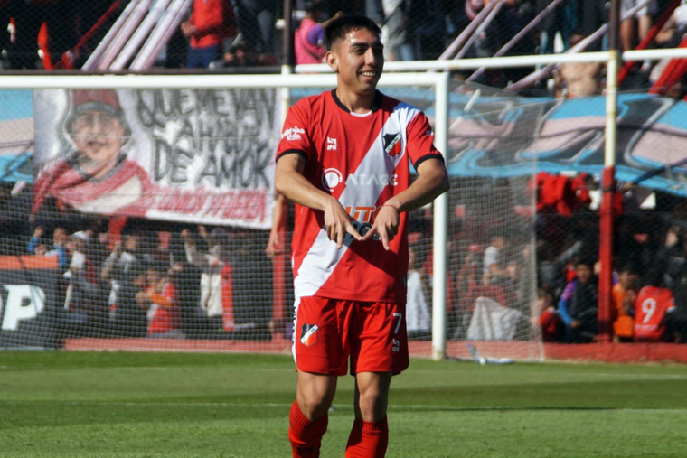 Misael Sosa fue transferido al fútbol peruano. Foto: Prensa Maipú