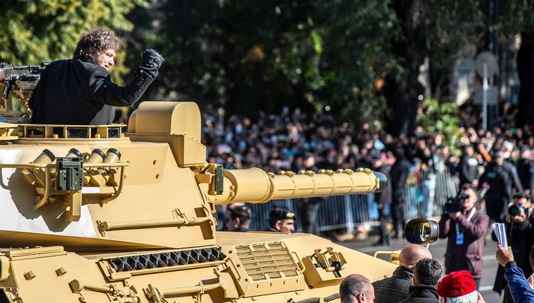 Javier Milei en el desfile del 9 de Julio. Foto: Presidencia