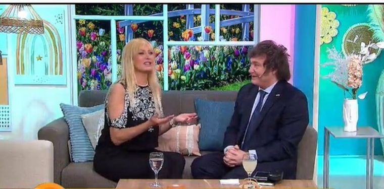 Yuyito González posteó una foto junto a Javier Milei para celebrar la Navidad Foto: Captura de video Ciudad Magazine