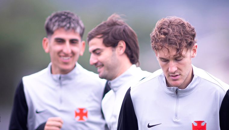Alan Lescano, Santiago Sosa y Facundo Colidio, tres de los más recientes fichajes argentinos en el Brasileirao.