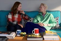 Julianne Moore y Tilda Swinton protagonizan La habitación de al lado Foto: Cortesía Warner Bros. Julianne Moore y Tilda Swinton protagonizan La habitación de al lado Foto: Cortesía Warner Bros.