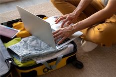 La Inteligencia Artificial brinda opciones claves para organizar viajes Foto: Freepik La Inteligencia Artificial brinda opciones claves para organizar viajes Foto: Freepik