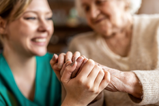 Asegura una ingesta adecuada de estas vitaminas, ya sea a través de la dieta o de suplementos. Foto: Archivo