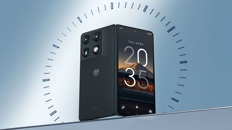 El adelanto presentado por Motorola muestra una barra trasera de cámaras de lado a lado. El adelanto presentado por Motorola muestra una barra trasera de cámaras de lado a lado.