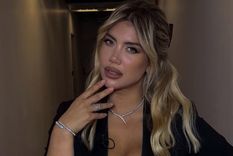 Wanda Nara cruzando Ezeiza con un look de incógnito y rodeada de un operativo de seguridad privado. / Instagram @wanda_nara