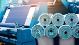Un toque de azul puede ser todo lo que necesitas para brillar, descubrí el porqué en esta nota Foto: Shutterstock