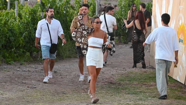 El verano y los festivales se acercan, ¡es momento de armar looks cómodos y a la moda! Foto: Claudio Gutiérrez