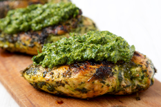 Pollo perfecto: la magia del chimichurri en tu parrilla Foto: Shutterstock