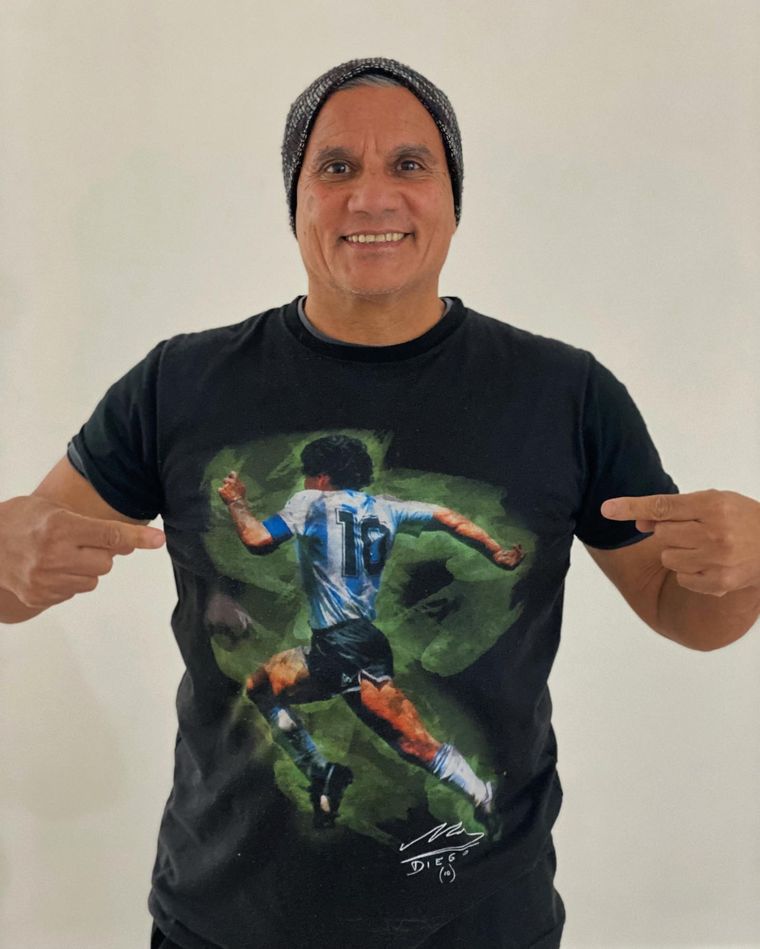 El negro Enrique defendió a Maradona del ninguneo de Adorni. Foto: @negroenrique12