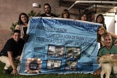 Los argentinos Mónica Sznaidman, Ricardo Blanco, Daniela Hinsch, los mellizos (separados al nacer) Jorge Elkin y Ricardo David Luján, y los demás miembros del grupo están en estrecho contacto, intercambiando información y apoyo.