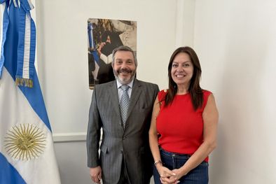 MDZol | Tras la polémica, Sandra Pettovello recibió en su despacho al titular de la Anses, Mariano de los Heros. Foto: cuenta de X de Sandra Pettovello.