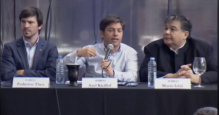 Kicillof expuso junto al rector de la Unpaz y el intendente Mario Ishii Kicillof expuso junto al rector de la Unpaz y el intendente Mario Ishii