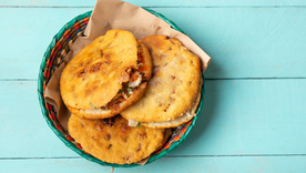 Preparar esta receta en casa permite controlar la frescura del relleno y lograr gorditas más crujientes y sabrosas que las comerciales.