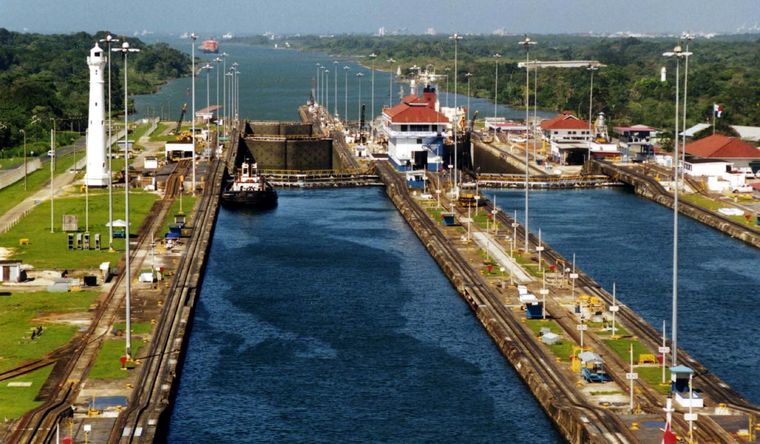 El Canal de Panamá, sitio estratégico. Foto: Wikipedia.