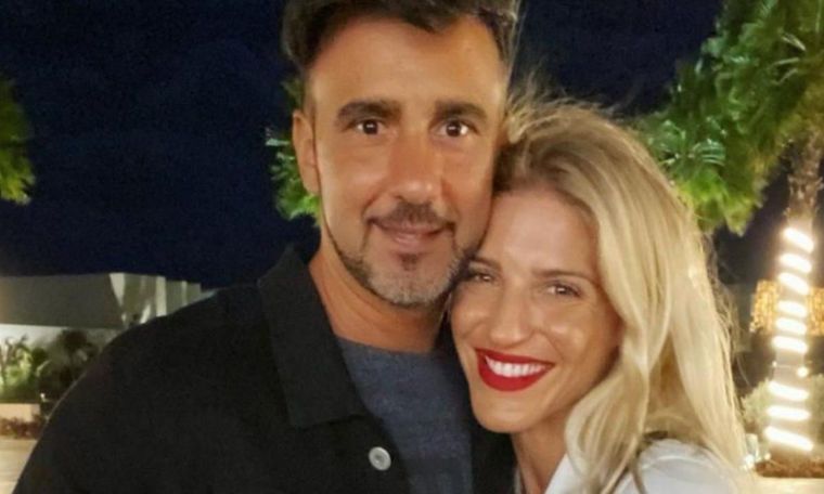 Federico Hoppe y Macarena Rinaldi mostraron la construcción de su casa de dos pisos El productor y la bailarina están pasando un gran momento como pareja