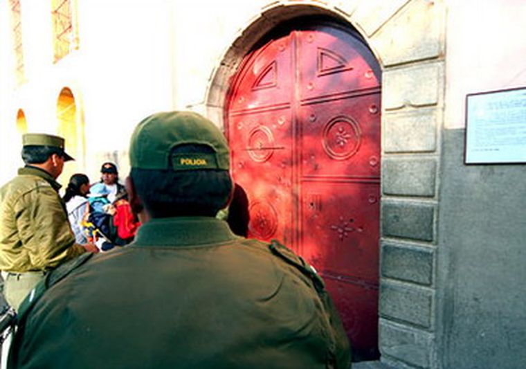 Imagen del ingreso al penal de San Pedro, Bolivia Foto: BBC