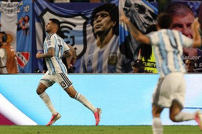 MDZol | Curti Romero festejo del 3-2