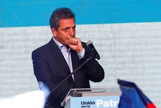 Más allá del resultado electoral en la primera vuelta el ministro de Economía tendrá que dar respuestas a una economía sin timón y con crecientes desafíos. Foto: NA