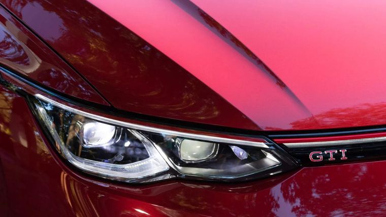 El Golf GTI cuenta con un motor de 241 HP Foto: Volkswagen