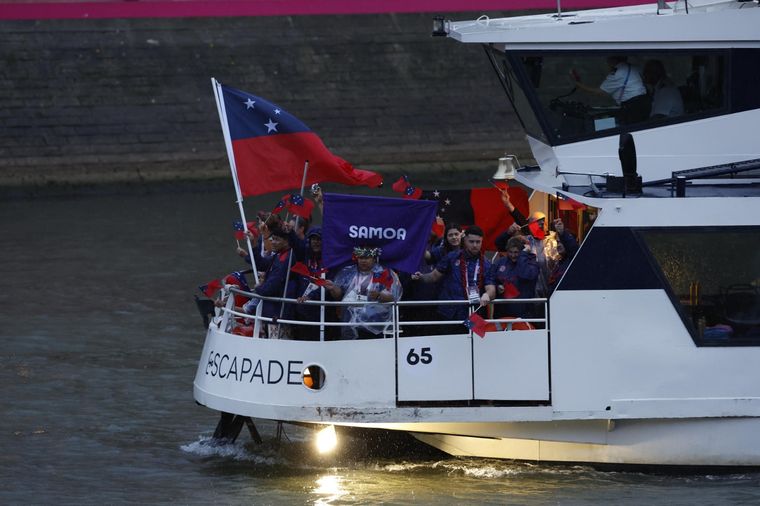 La delegación de Samoa perdió a uno de sus entrenadores de Boxeo, Lionel Elika Fatupaito. Foto: EFE