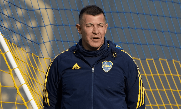 El Xeneize recibió una oferta por un jugador que no es tenido en cuenta. Foto: Archivo