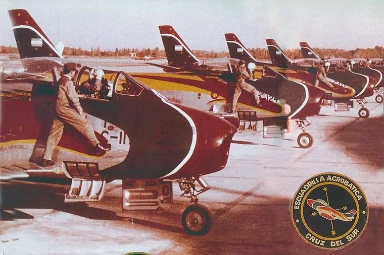Los coloridos F-86 Sabre que surcaron los cielos mendocinos marcaron una época y dieron origen a una de las escuadrillas más recordadas del país.