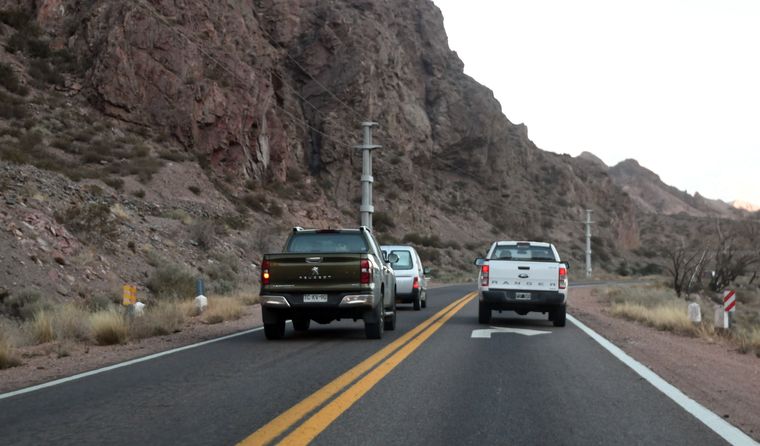 Continúa la imprudencia al volante en la ruta hacia Chile.&nbsp;