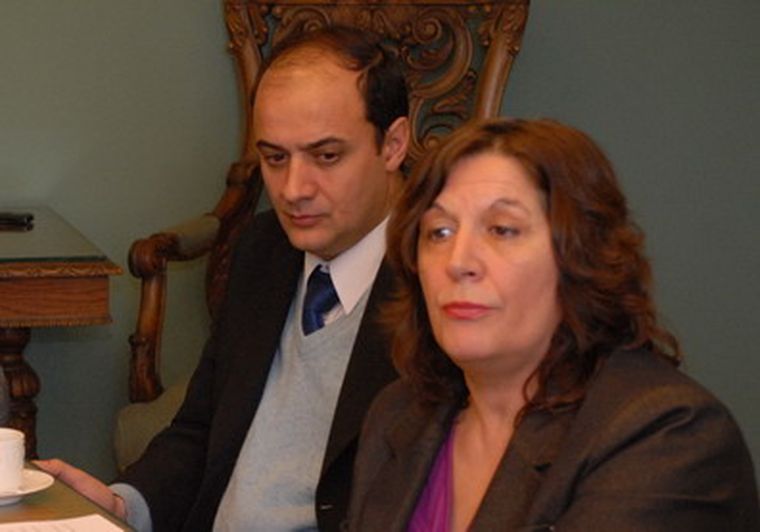 Marta Blanco y José Rivas de la DGE. Foto: Marcelo Ruiz/ MDZ