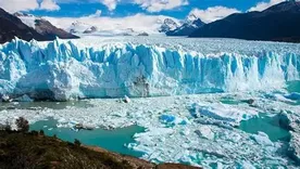 En nuestro territorio existen unos 16 mil glaciares, mayoritariamente ubicados en la Cordillera de los Andes. En nuestro territorio existen unos 16 mil glaciares, mayoritariamente ubicados en la Cordillera de los Andes.