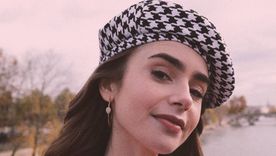 Lily Collins en las grabaciones de Emily in Paris
