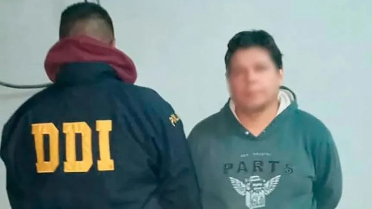 Uno de los detenidos