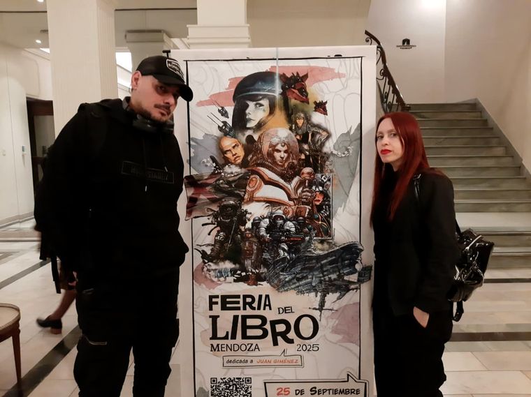 Adriano González junto a Paula Montalta. Adriano González junto a Paula Montalta.