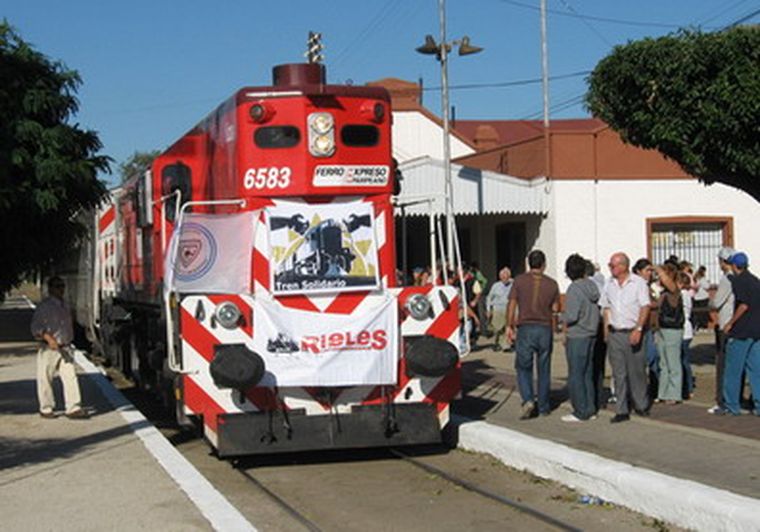 Un tren como este traerá ayuda a Mendoza. Foto: Web