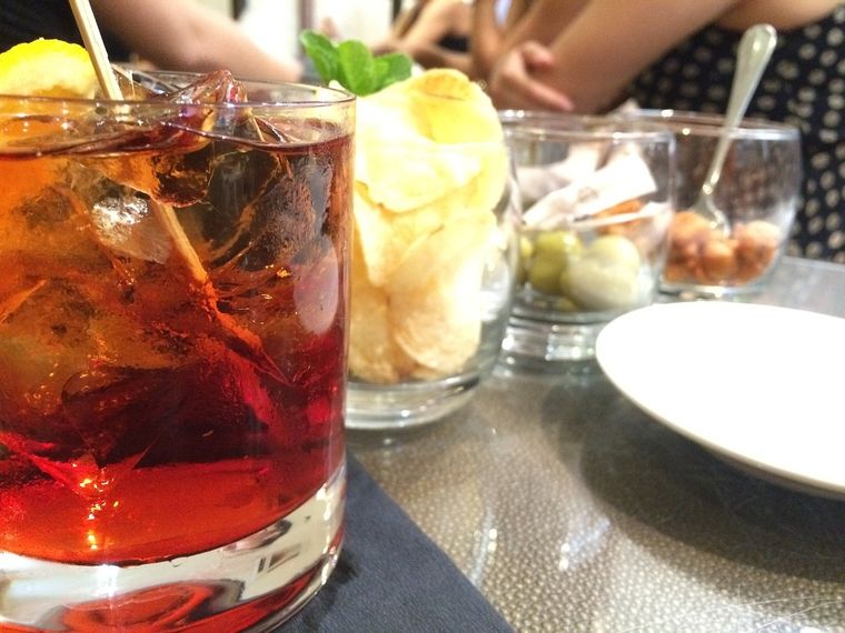 Estos son los bares más destacados para beber Negroni en España Foto: Pixabay