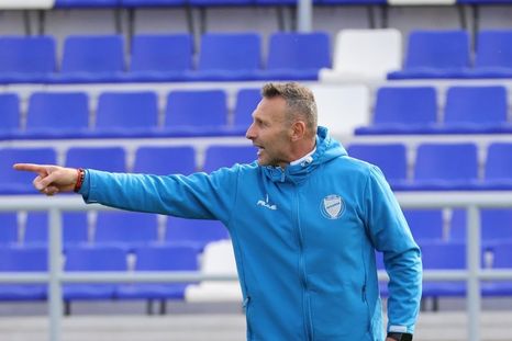 Walter Ribonetto fue despedido del Tomba. Walter Ribonetto fue despedido del Tomba.