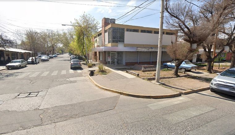 De sorpresa La esquina es muy conocida en la zona, justo en el límite entre la Cuarta Sección de Ciudad y Las Heras.