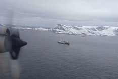 El momento del histórico hecho Foto: Aviación Naval