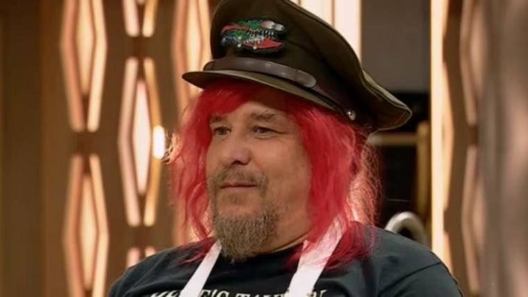 Así se veía Walas en Masterchef por Telefe. Así se veía Walas en Masterchef por Telefe.