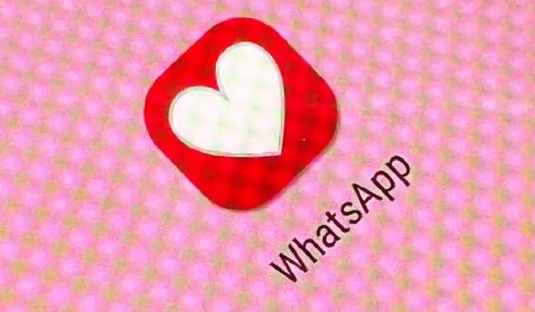 WhatsApp se reinventa para San Valentín.