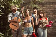 Elenco mendocino de La Pilarcita Josefina Ormeño, Cintia Zolorza, Aixa González García y Diego Gómez Foto: Damián Soloducha
