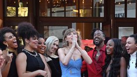 Taylor Swift La estrella qué arrasa Foto: Fuente: Imagen - Instagram @oscardelarenta