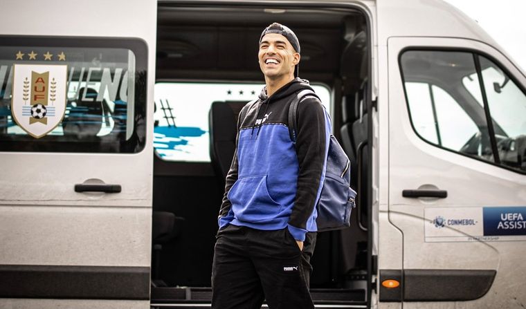 El Pistolero retornó al seleccionado. Foto: @Uruguay