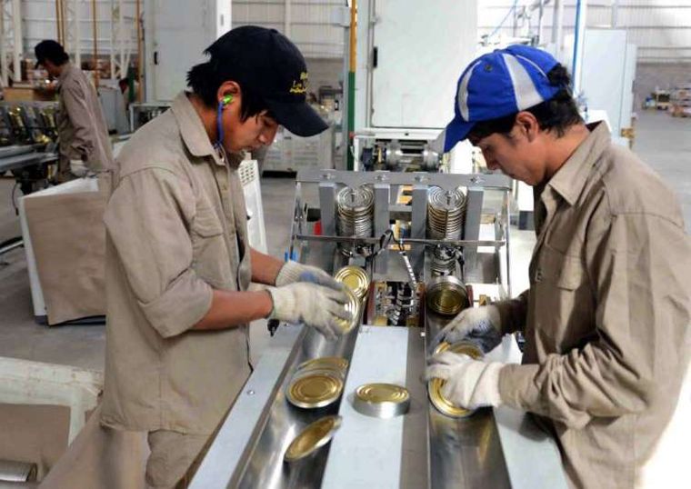 Durante años la pyme argentina fue una sobreviviente profesional, produjo sin crédito y resistió crisis recurrentes. Durante años la pyme argentina fue una sobreviviente profesional, produjo sin crédito y resistió crisis recurrentes.