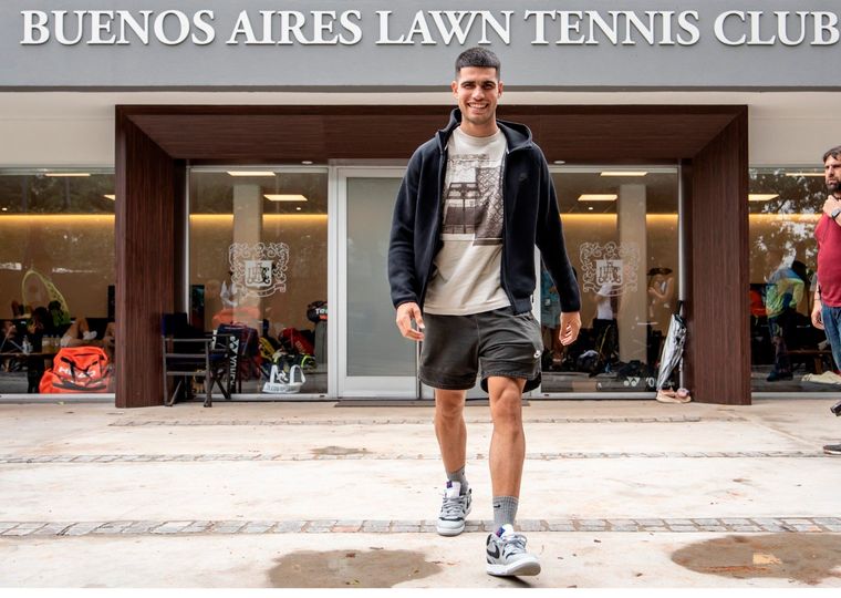 Carlos Alcaraz despliega todo su carisma en Buenos Aires Foto: Argentina Open
