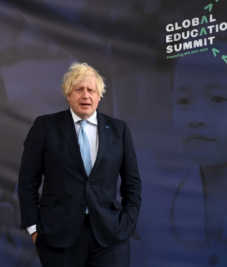 El paso de comedia de Boris Johnson se volvió viral rápidamente. Foto: EFE