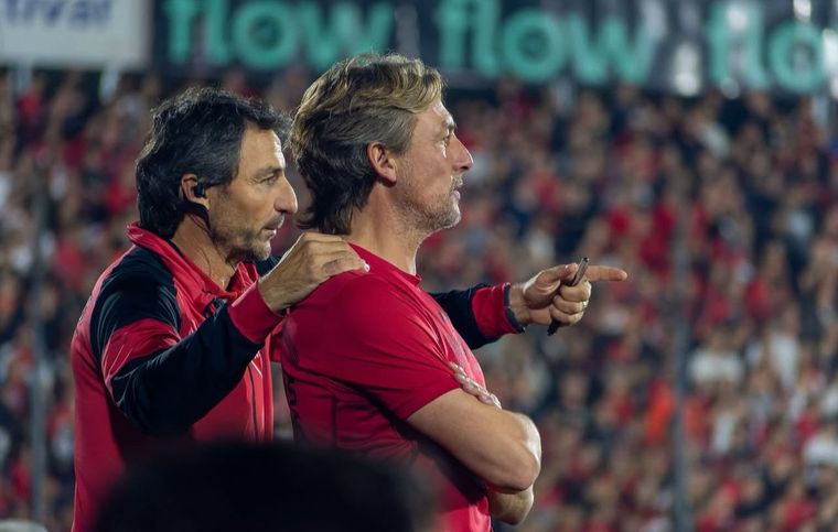 Toedtli trabajó durante 8 años como ayudante de campo de Gabriel Heinze. Toedtli trabajó durante 8 años como ayudante de campo de Gabriel Heinze.