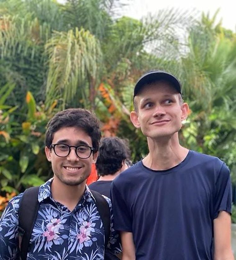 Vitálik Buterin viajó sorpresivamente a Argentina.