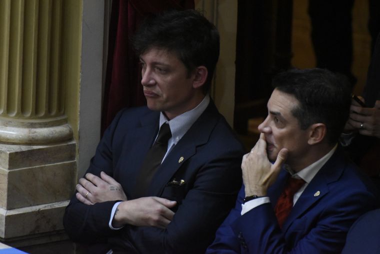 El asesor presidencial Santiago Caputo y el viceministro de Justicia, Sebastián Amerio, son los encargados dentro del Gobierno de llevar adelante las negociaciones por la Corte Suprema. Foto: Juan Mateo Aberastain/MDZ